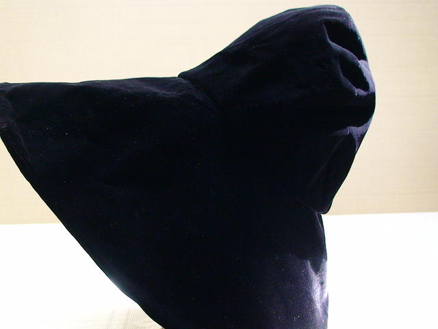 113c